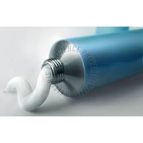Clobetasol Propionate & Calcipotriol Ointment