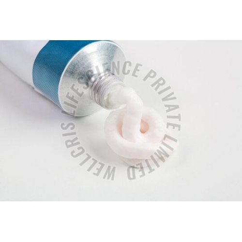 Fluticasone Propionate & Mupirocin Cream