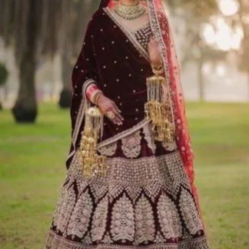 Ladies Bridal Velvet Lehenga Choli