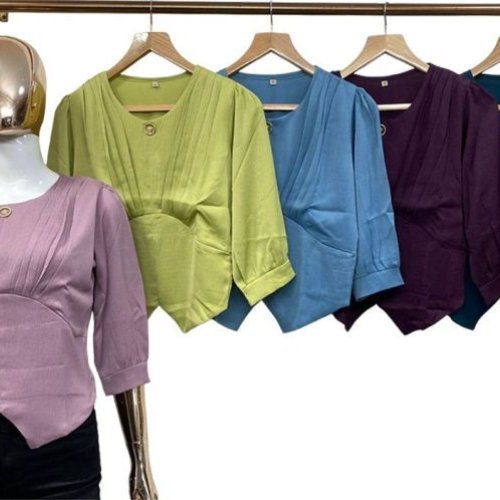 Ladies Synthetic Casual Wear Top