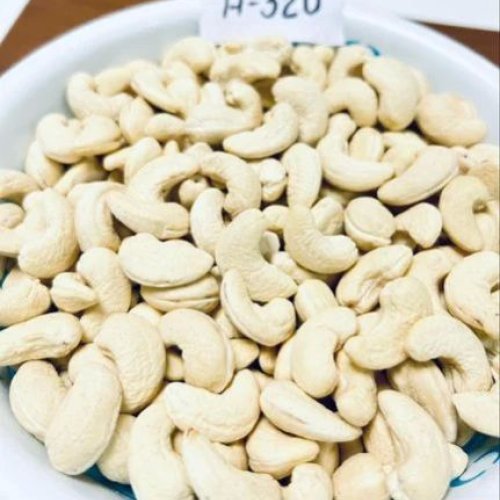 Whole Cashew Nuts