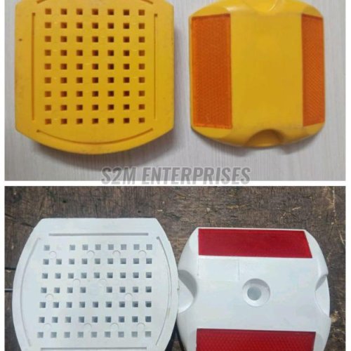 Plastic Road Studs