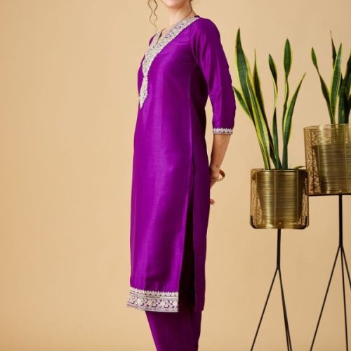 Ladies Chinon Viscose Embroidered Kurta, Pant and Dupatta Set