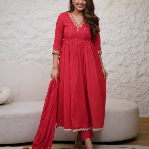 Ladies Red Viscose Chanderi Kurta, Pant and Dupatta Set
