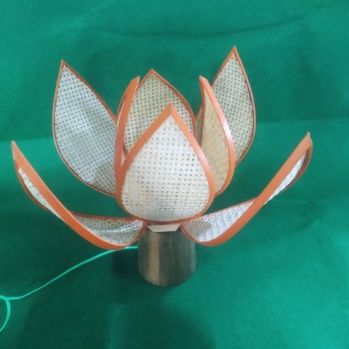 Lotus Table Lamp