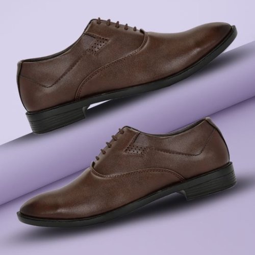 Mens Brown Brogue Sleek Lace-Up Shoes