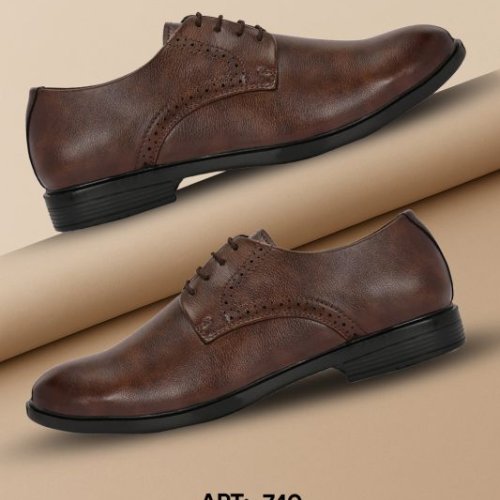 Mens Brown Derby Textured Lace-Up Shoes