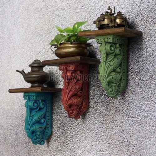Decorative Wooden Wall Bracket Shelf