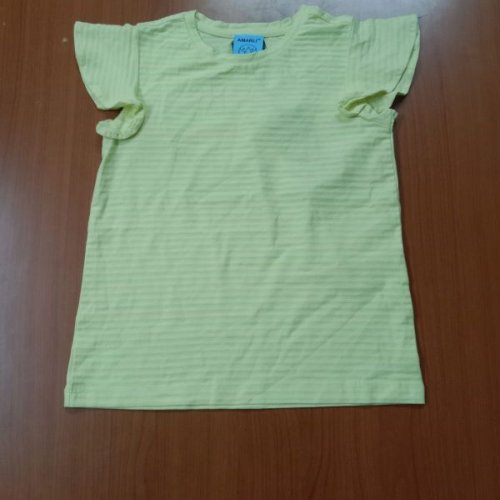Girls Half Sleeves Top