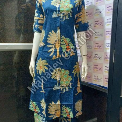 Ladies Artistic Print Cultural Kurta Set