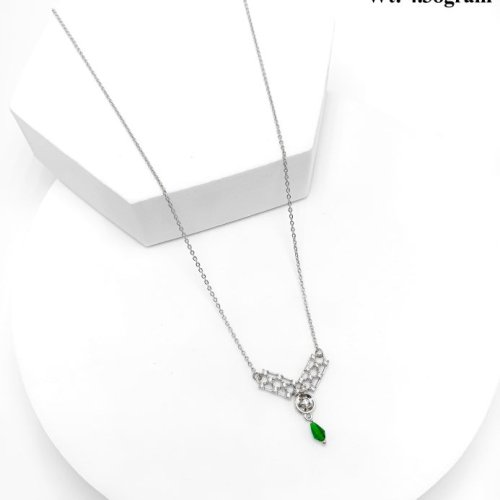Green Drop Lariat Geometric Pendant Necklace