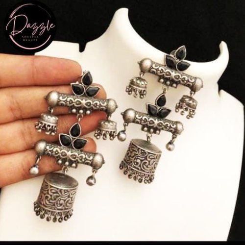 Ladies Black Leaf Drum Drop Earpiece