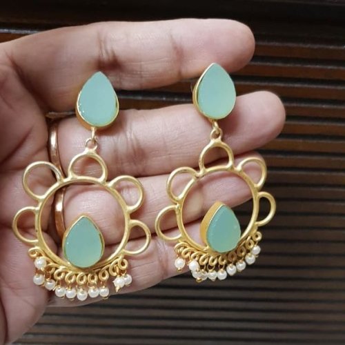 Ladies Mint Green Pearl Drop Earpiece