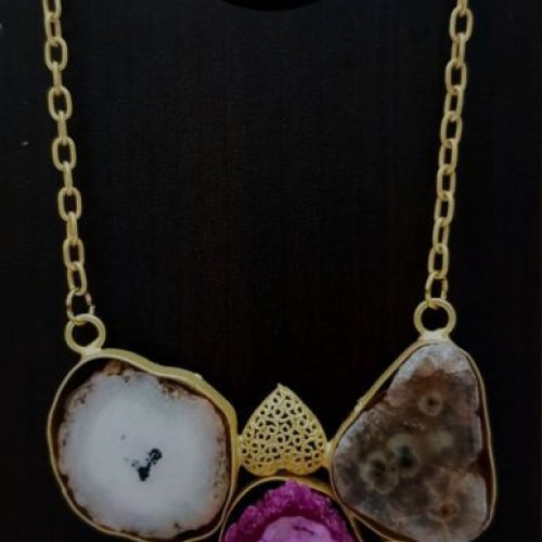 Ladies Paisley Leaf Gemstone Pendant Necklace