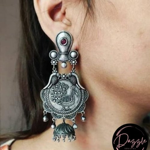 Ladies Silver Peacock Dome Earpiece