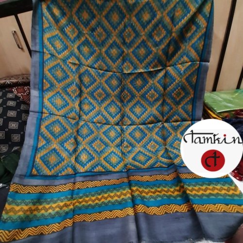 Ladies Zigzag Diamond Tussar Silk Stole