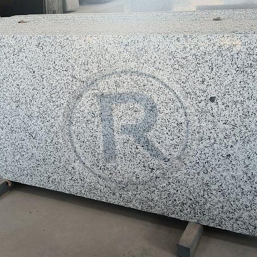 Cotton White Granite Slab