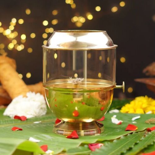 Pure Brass Akhand Diya With Adjustable Bati Knob