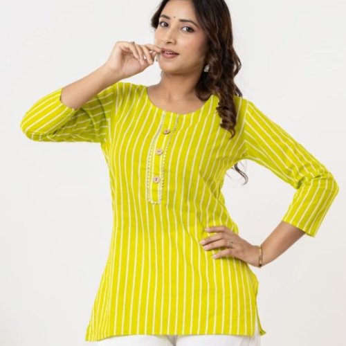 Casual Wear Ladies Green Striped Cotton Short Kurti