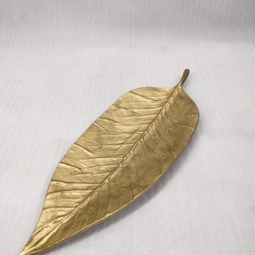 Antique Aluminium Leaf Design Tray