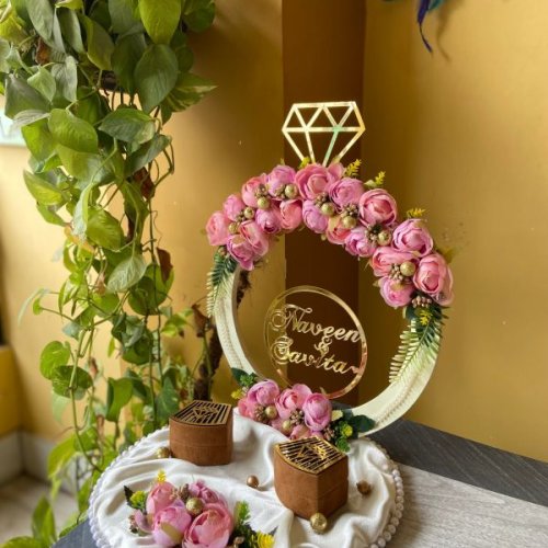 Engagement Ring Platter With Pink Rose Decoration