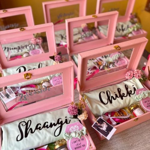 Leathrite Trunk Bridesmaid Gift Hamper