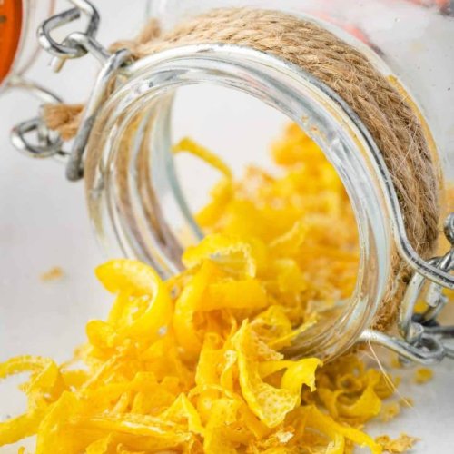 Dehydrated Fruits Flakes