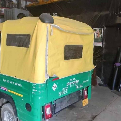 Yellow Rexine Three Wheeler Hood Cover