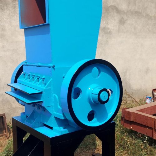 Plastic Scrap Grinding Machine