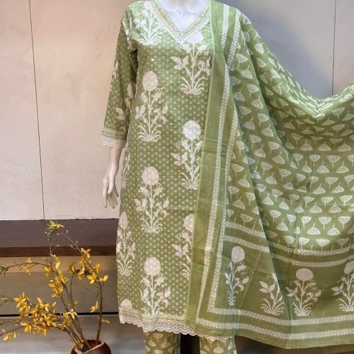 Ladies Party Wear Kurti Set