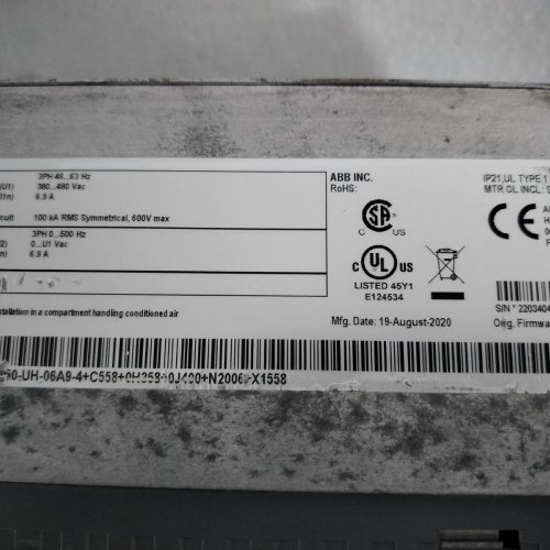 ABB ACH550-UH-06A9-4+C558 +N2006+X1558 Variable Frequency Drive
