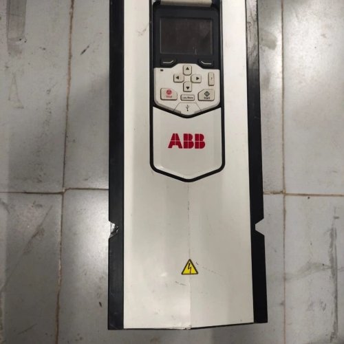 ABB ACS880-01-038A-3+P944 Drive Tasted Ok
