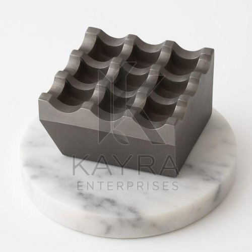 Modern Decorative Metal Ashtray with Ripple Texture