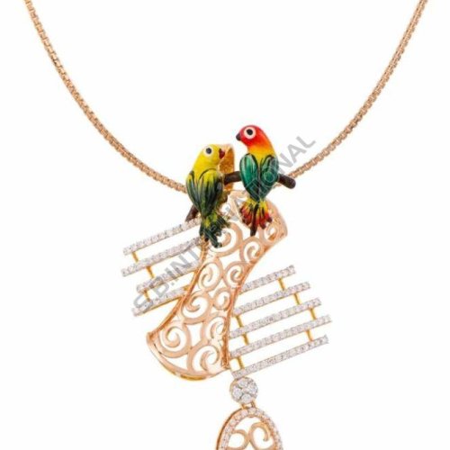 Elegant Ladies Gold Pendant