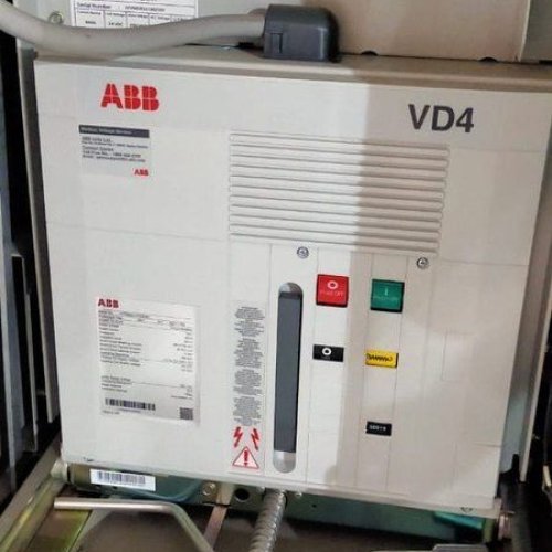 800A 4 Pole 11kV Schneider Vacuum Circuit Breaker