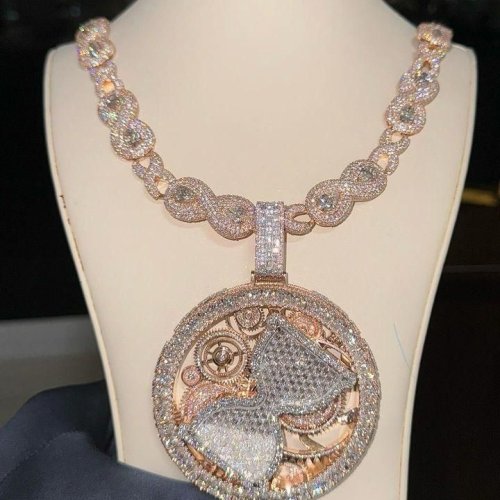 Trendy Hip Hop Flashy Men Moissanite Pendant