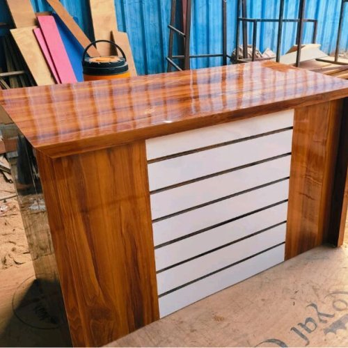 Stylish Rectangular Wooden Office Table