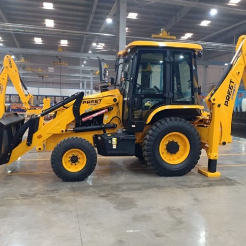 2WD Preet Backhoe Loader