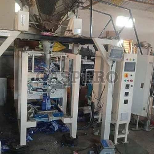 Automatic Pouch Packing Machine