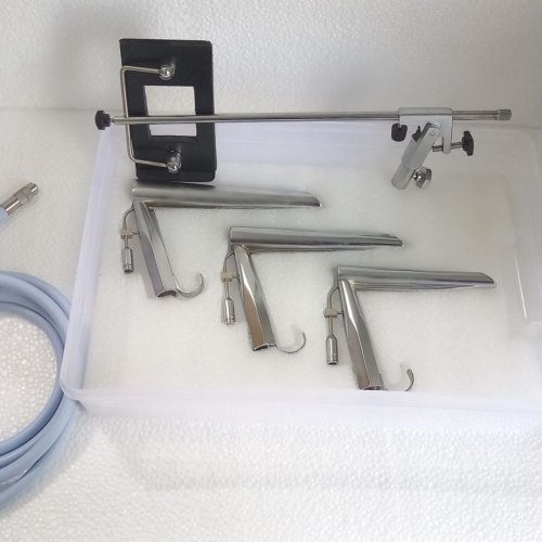 Laryngoscope Set with Fiber Optic Cable