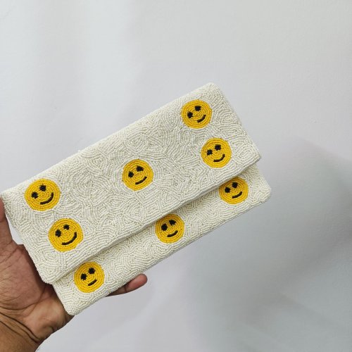 White Embroidered Hand Purse