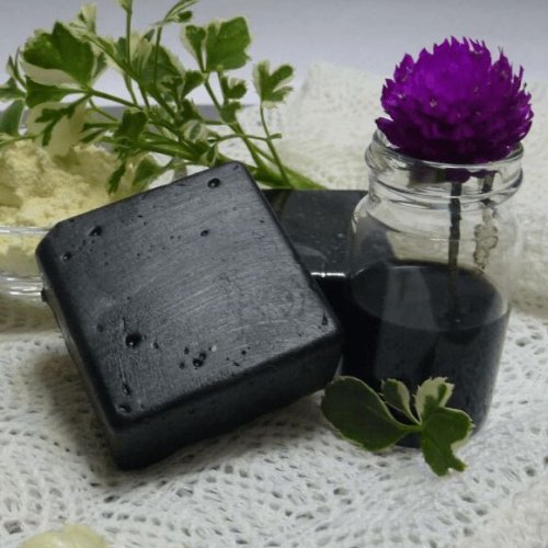 Coconut &AMP; Charcoal Handmade Soap