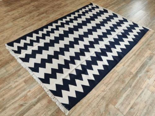 Black Zig Zag Handwoven Cotton Carpet