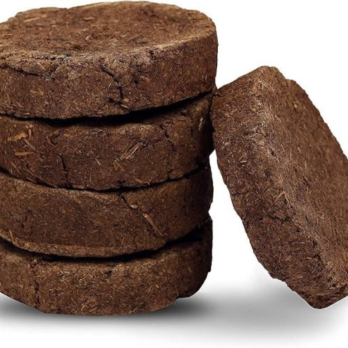 Round Cow Dung Cake