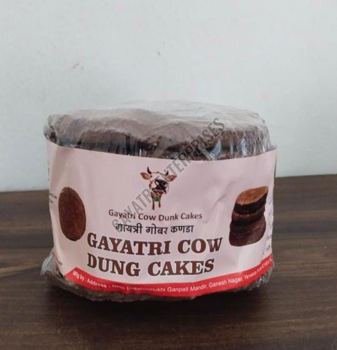 Round Cow Dung Cake Manufacturer, Supplier from Pune