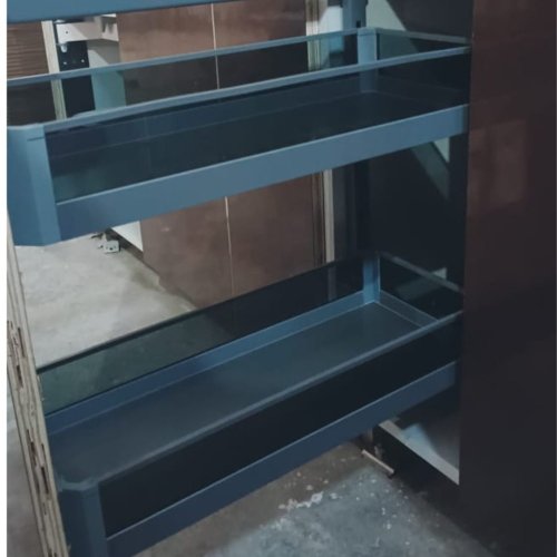 Glass Bottle Pull Out