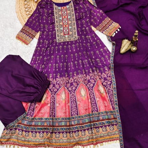 Festive Wear Chinon Kurti Dupatta Set