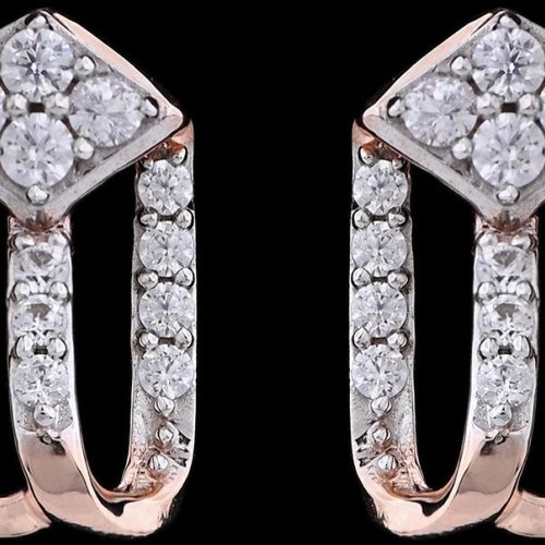 18k Gold Classic Diamond Halo Stud Earrings