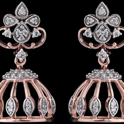 18k Gold Contemporary Diamond Cluster Stud Earrings