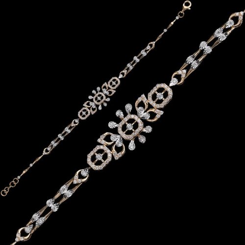 18k Gold Geometric Diamond Link Bracelet